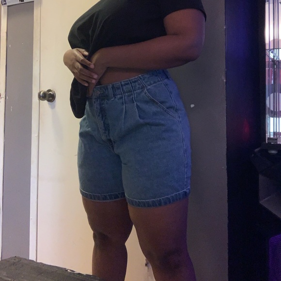 Blue Vintage High Waisted Jean Shorts - Picture 5 of 8